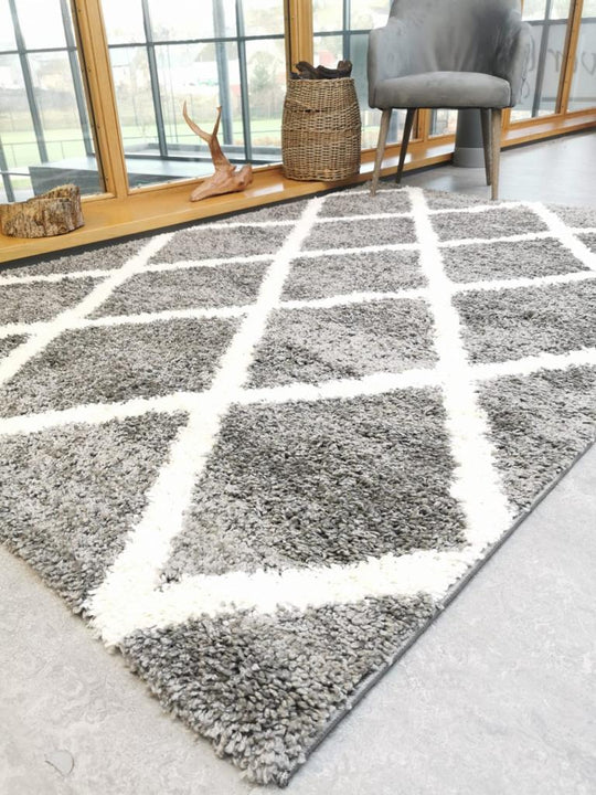 Oslo- Grey Trellis