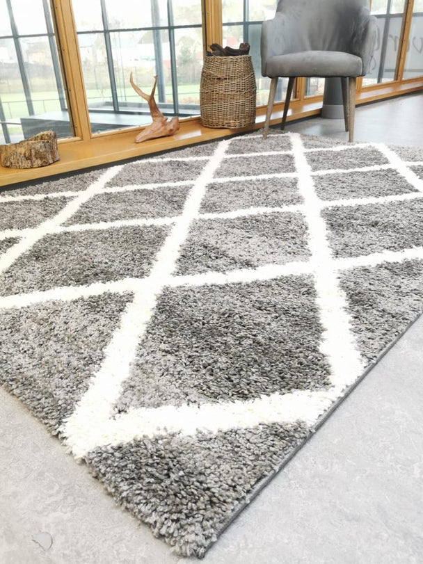 Oslo- Grey Trellis