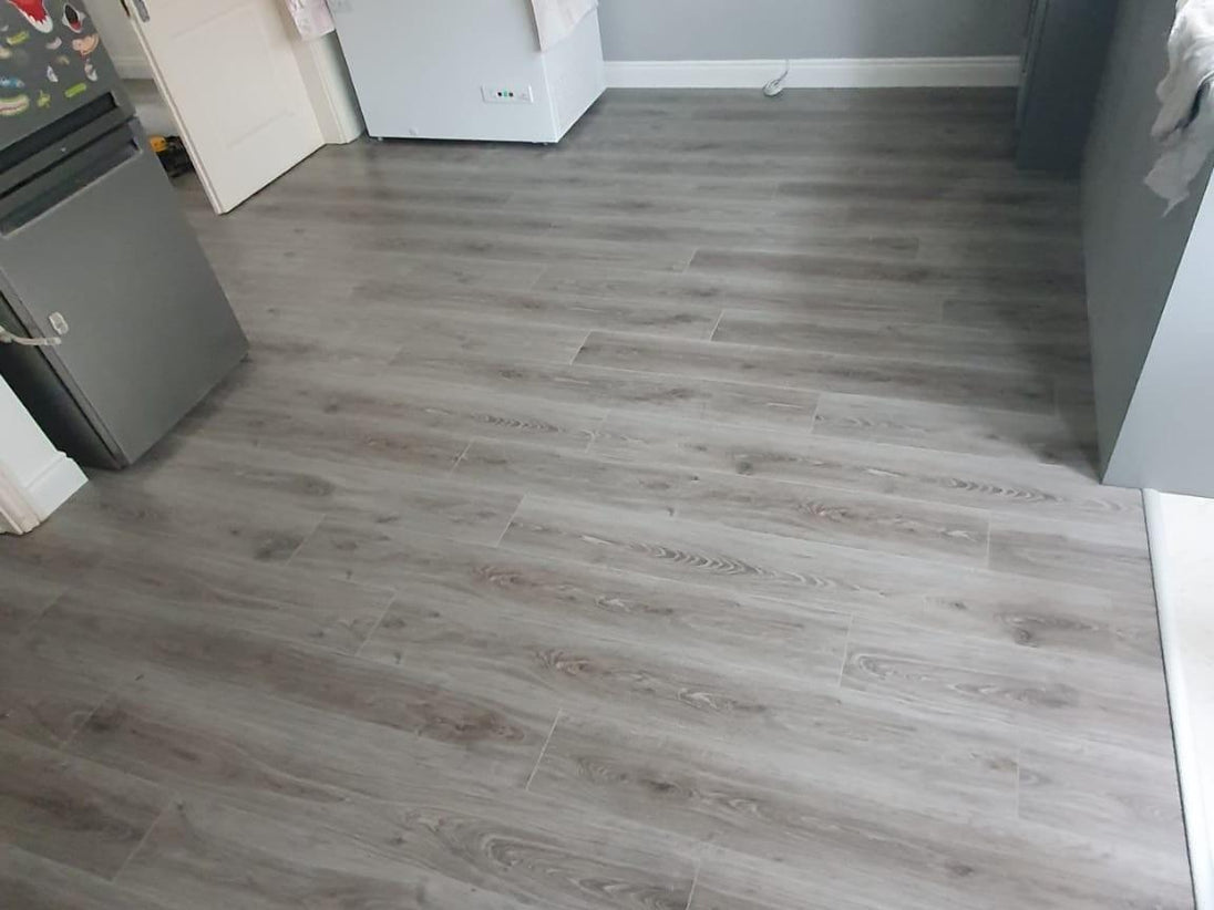 New York Oak Kronopol King Floor Range €21 sq yd. 1.55sq yd in a pack. Price per pack below