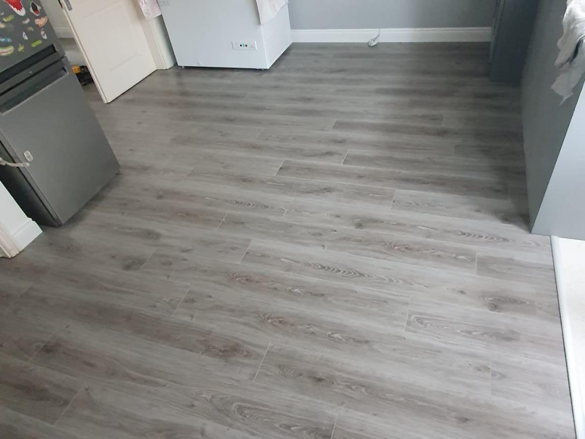 New York Oak Kronopol King Floor Range €21 sq yd. 1.55sq yd in a pack. Price per pack below